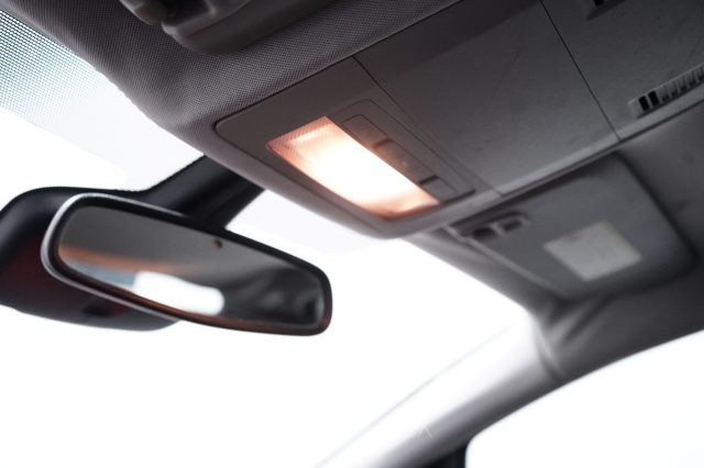 OPEL Astra usata, con Specchietti laterali elettrici