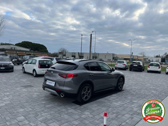 ALFA ROMEO Stelvio usata, con Cerchi in lega