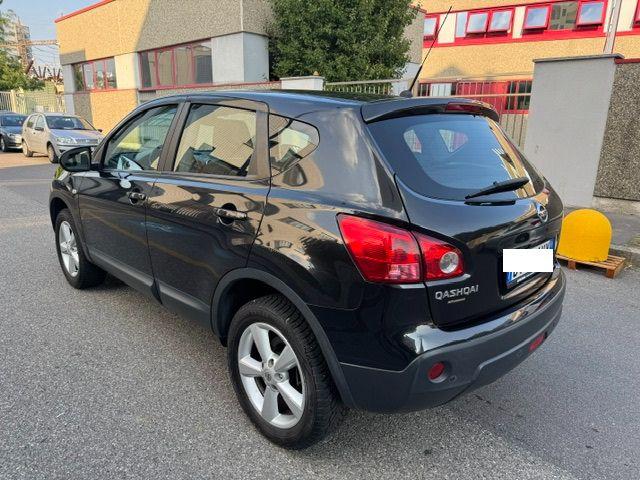 NISSAN Qashqai usata, con Boardcomputer