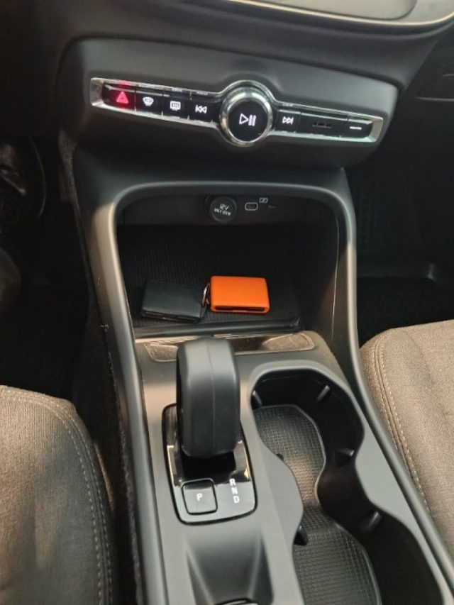 VOLVO XC40 usata, con Autoradio