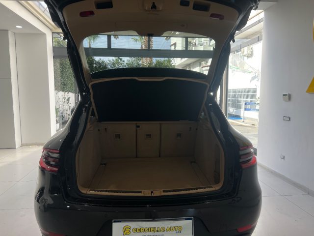 PORSCHE Macan usata, con Servosterzo