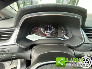 RENAULT Captur usata, con Telecamera per parcheggio assistito