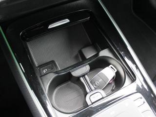 MERCEDES-BENZ GLB 180 usata, con Vivavoce