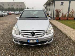 MERCEDES-BENZ B 180 usata, con Airbag