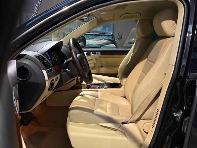 VOLKSWAGEN Touareg usata, con Boardcomputer