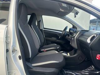 TOYOTA Aygo usata 31