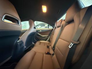 MERCEDES-BENZ CLA 180 usata, con Controllo automatico clima