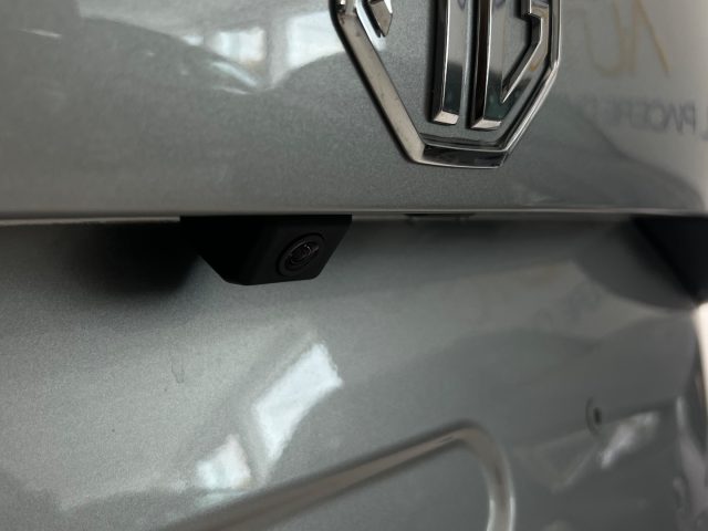 MG ZS usata, con Boardcomputer