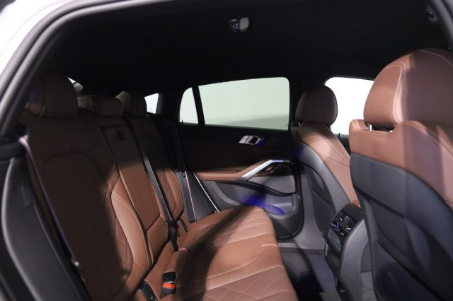 BMW X6 usata, con Autoradio digitale