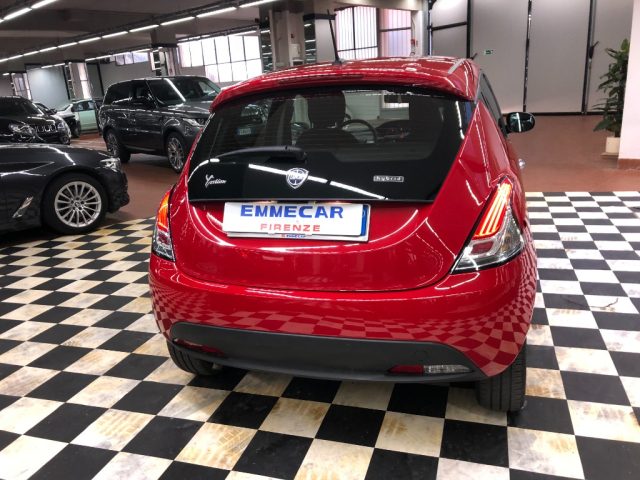 LANCIA Ypsilon usata, con Controllo trazione