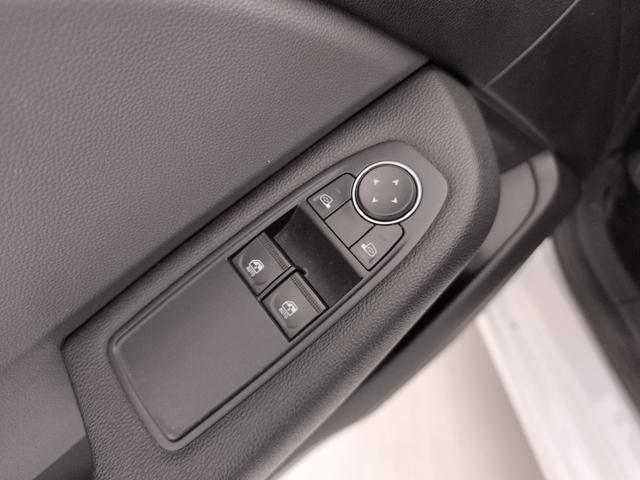 RENAULT Clio usata, con Sedile posteriore sdoppiato