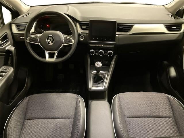 RENAULT Captur usata 8