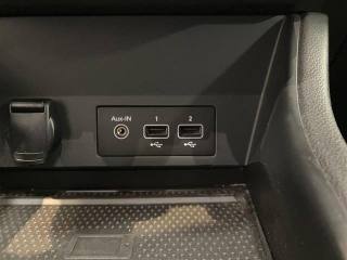 RENAULT Captur usata 21