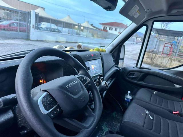IVECO Daily usata, con Autoradio