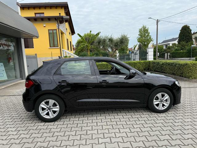 AUDI A1 usata, con Autoradio