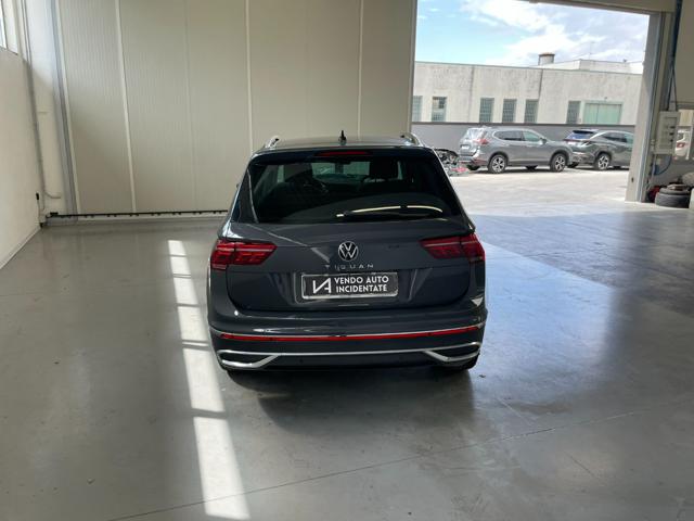 VOLKSWAGEN Tiguan usata, con Autoradio