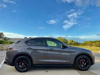 ALFA ROMEO Stelvio usata, con Alzacristalli elettrici