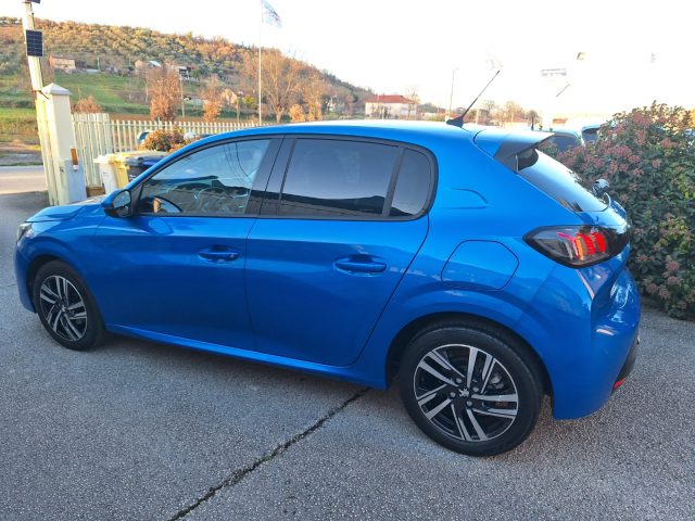 PEUGEOT 208 usata, con Alzacristalli elettrici