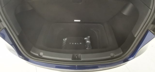 TESLA Model Y usata, con Sensore di luce