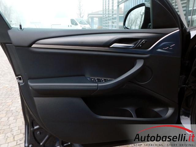 BMW X4 usata, con Sensori di parcheggio anteriori