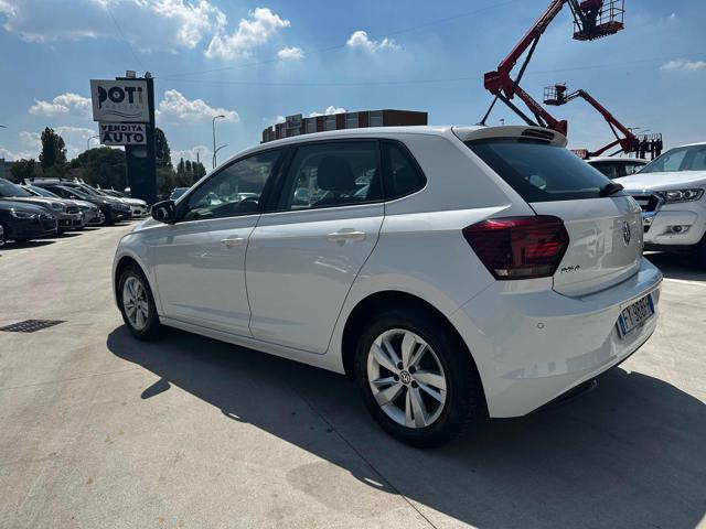 VOLKSWAGEN Polo usata, con Autoradio