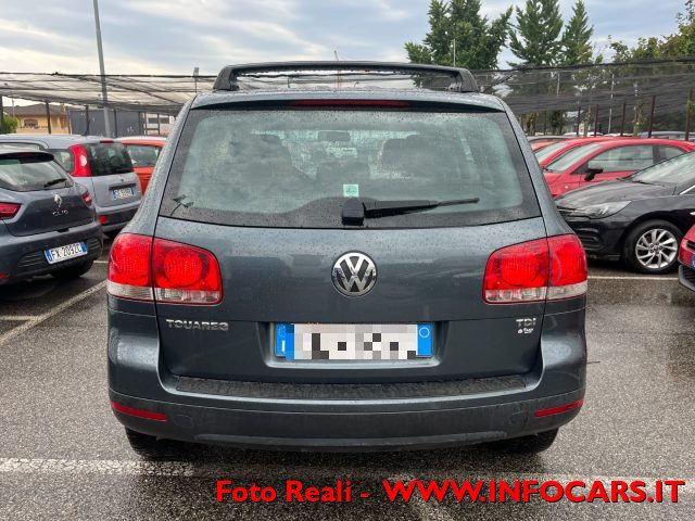 VOLKSWAGEN Touareg usata, con Servosterzo