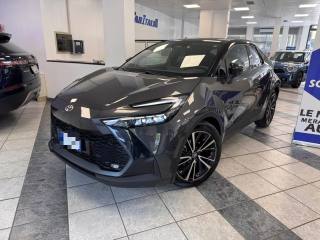 TOYOTA C-HR usata, con Autoradio