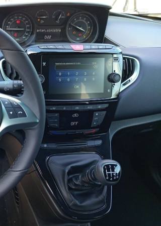 LANCIA Ypsilon usata, con Sensori di parcheggio posteriori