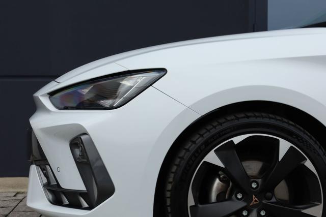 CUPRA Leon usata, con Leve al volante