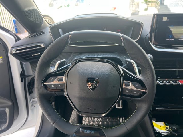 PEUGEOT 208 usata, con Lettore CD
