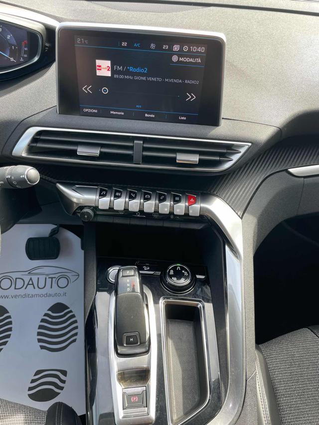 PEUGEOT 3008 usata, con Sistema di navigazione