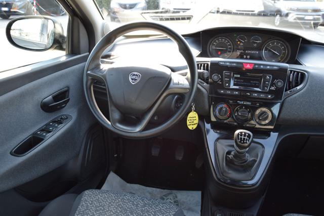 LANCIA Ypsilon usata, con Controllo trazione