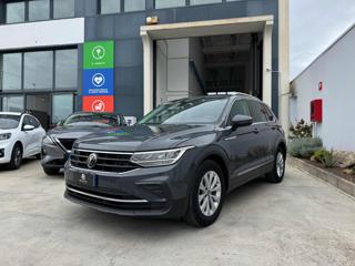 VOLKSWAGEN Tiguan 2.0 TDI 150 CV SCR DSG Life