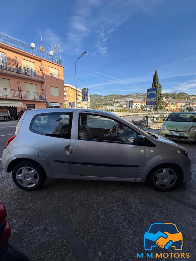 RENAULT Twingo usata, con Autoradio
