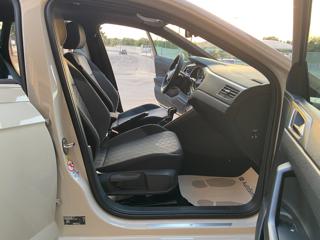 VOLKSWAGEN Taigo usata, con Controllo automatico clima