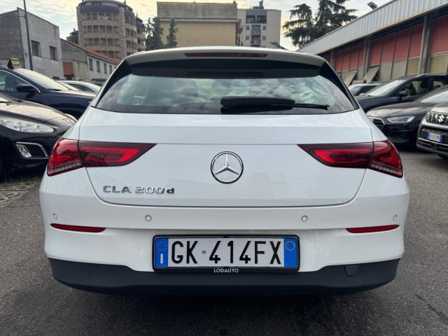 MERCEDES-BENZ CLA 200 usata, con Airbag