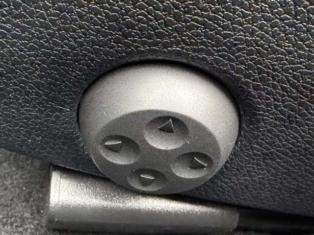 MERCEDES-BENZ SLC 300 usata, con Specchietti laterali elettrici