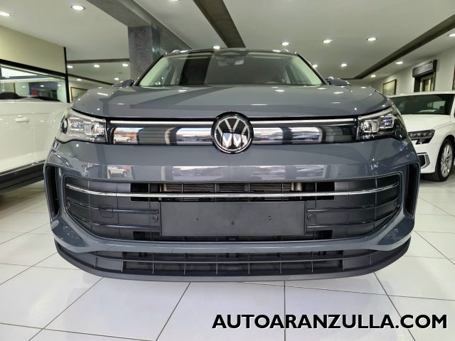VOLKSWAGEN Tiguan usata, con Sedile posteriore sdoppiato
