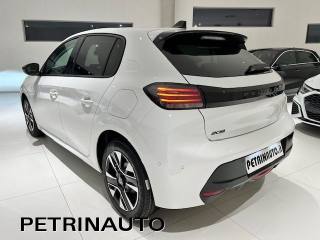 PEUGEOT 208 usata, con Boardcomputer