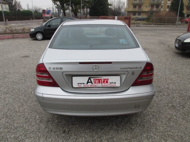 MERCEDES-BENZ C 200 usata 76
