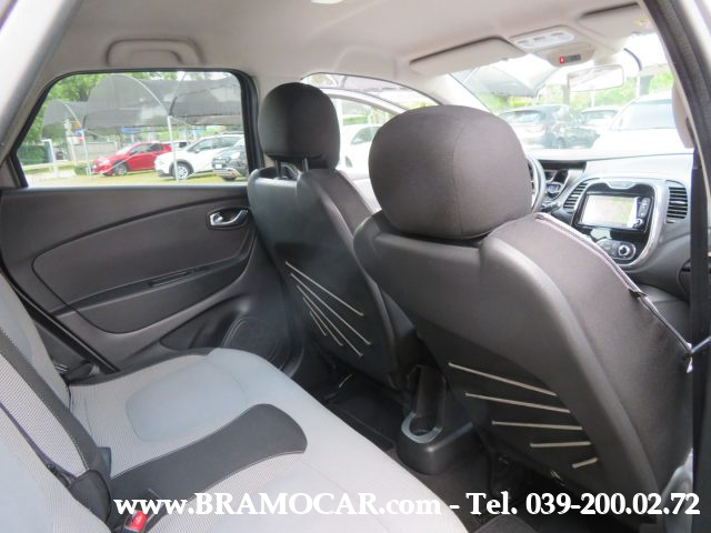 RENAULT Captur usata, con MP3