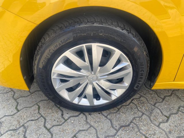 PEUGEOT 208 usata, con Alzacristalli elettrici