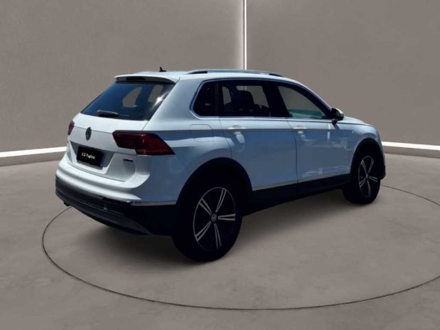 VOLKSWAGEN Tiguan usata, con Chiusura centralizzata