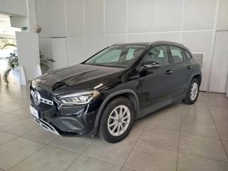 MERCEDES-BENZ GLA 200 usata, con Airbag