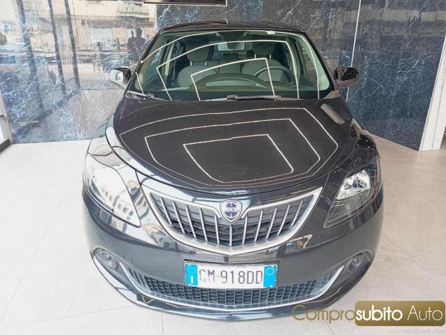 LANCIA Ypsilon usata, con ABS