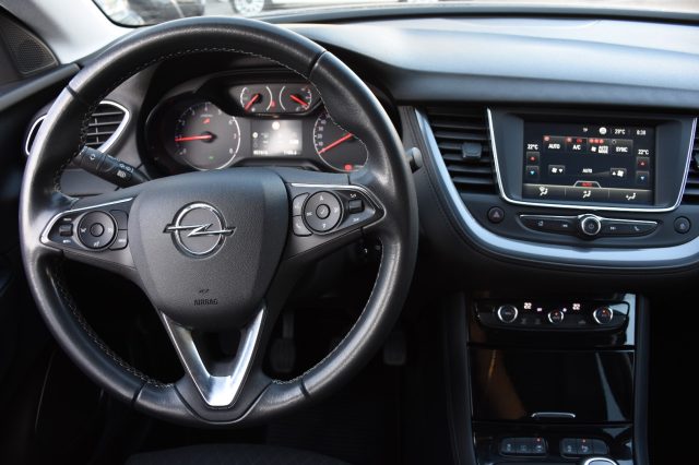 OPEL Grandland X usata, con Chiusura centralizzata