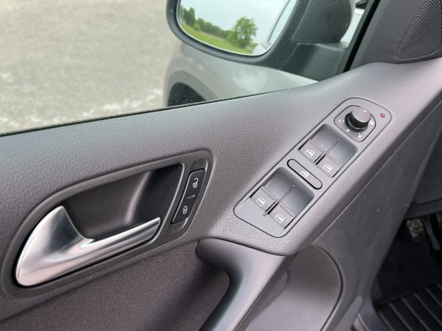 VOLKSWAGEN Tiguan usata, con Controllo trazione