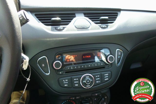 OPEL Corsa usata, con Sedile posteriore sdoppiato
