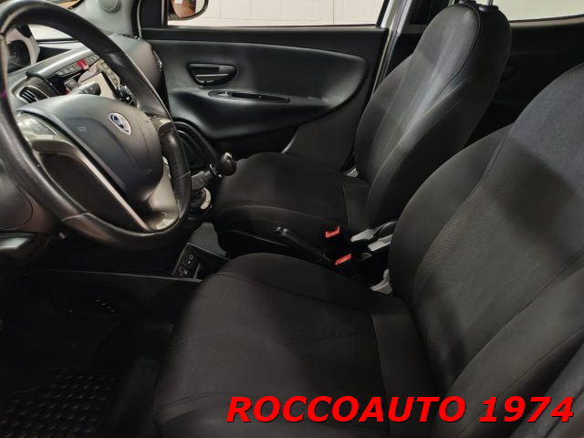 LANCIA Ypsilon usata, con Controllo trazione