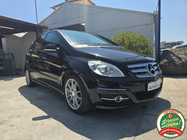 MERCEDES-BENZ B 200 usata, con Autoradio